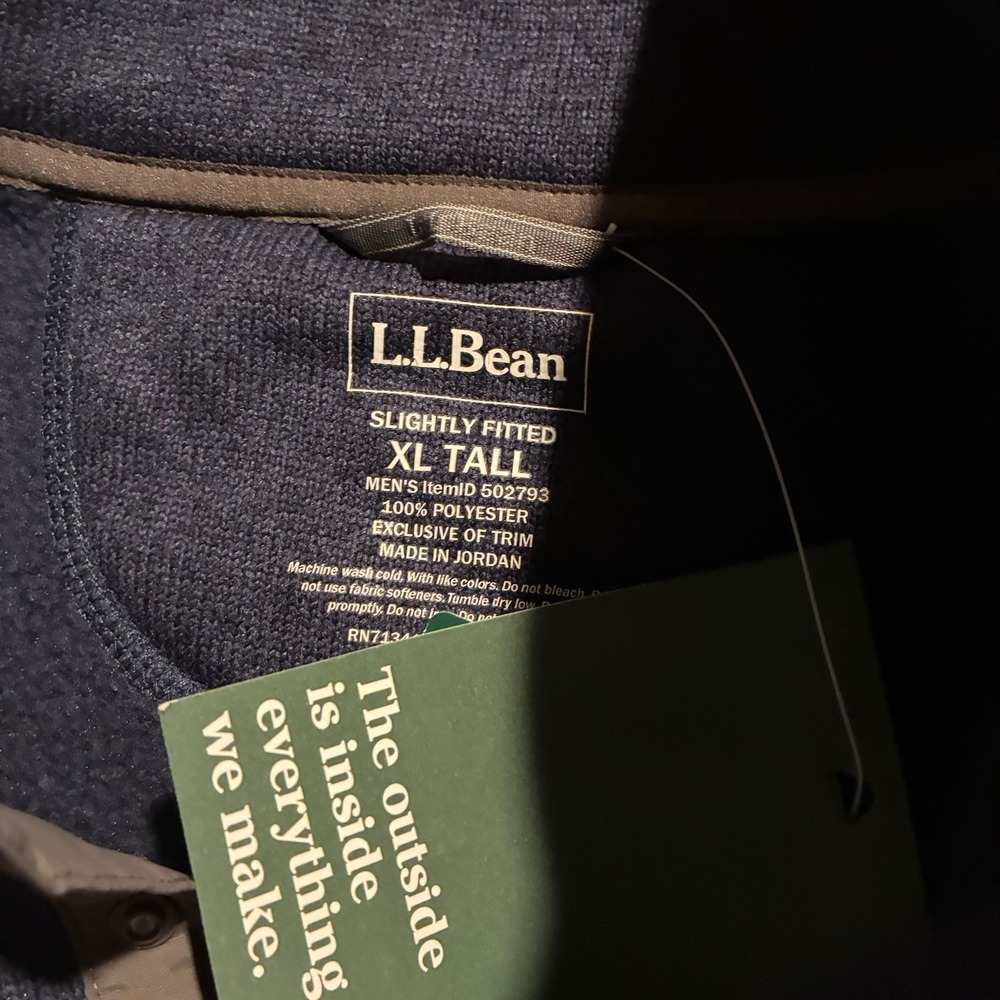 NWT L.L. Bean Men's XL Slightly Fitted Navy Fleece Pullover Sweater - Picture 2 of 2